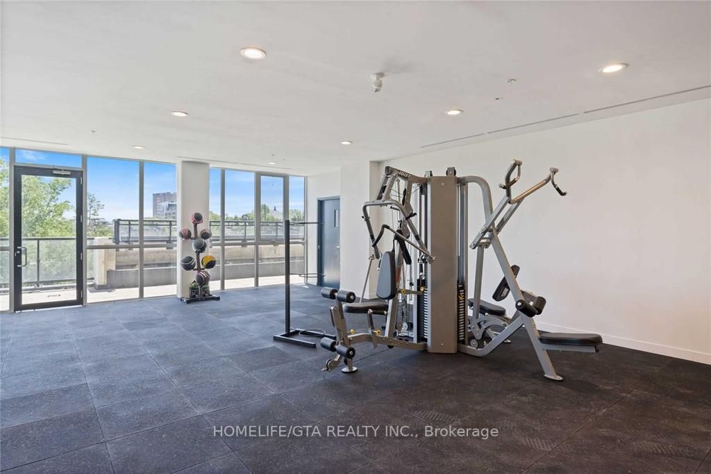 128 King Street N, #1105