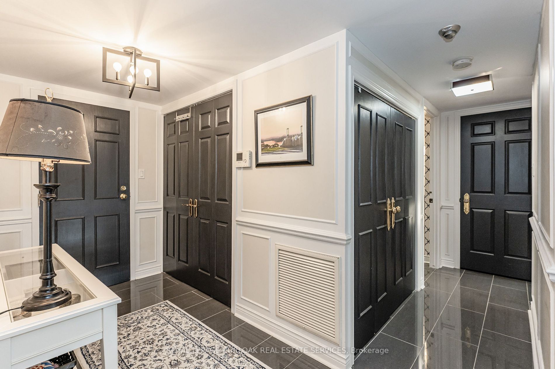 28 Duke St, #302