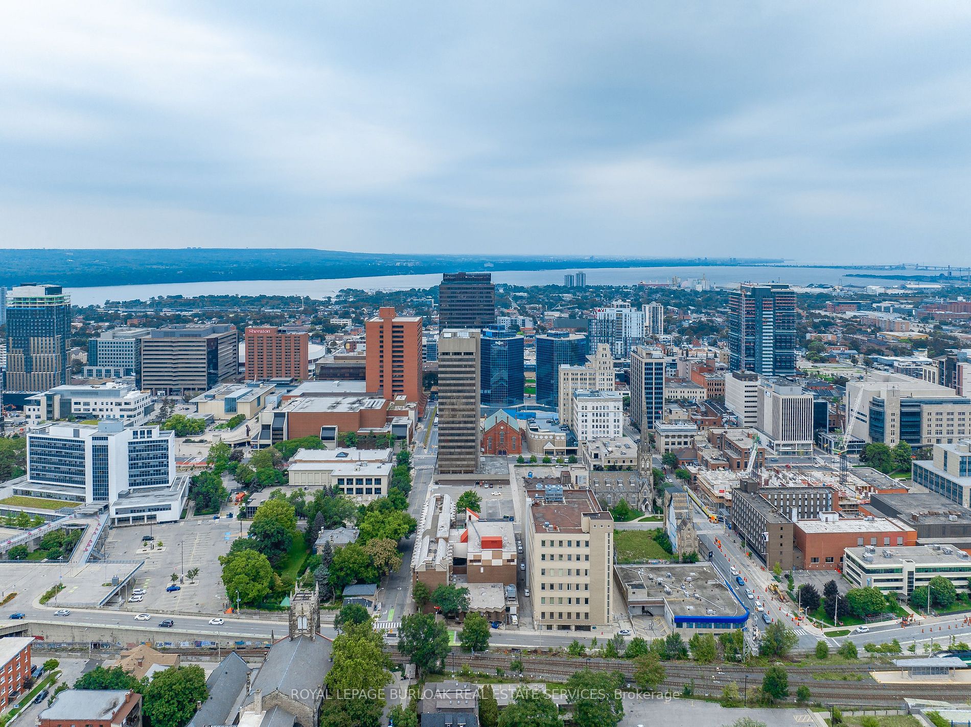 28 Duke St, #302
