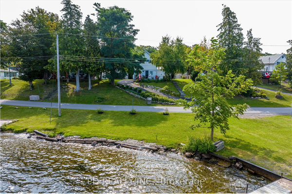 32 & 33 Hazel St, Kawartha Lakes