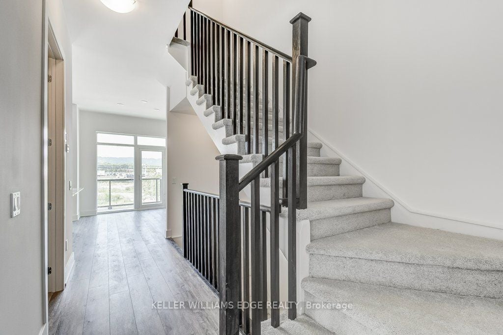 58 Windward Drive #5