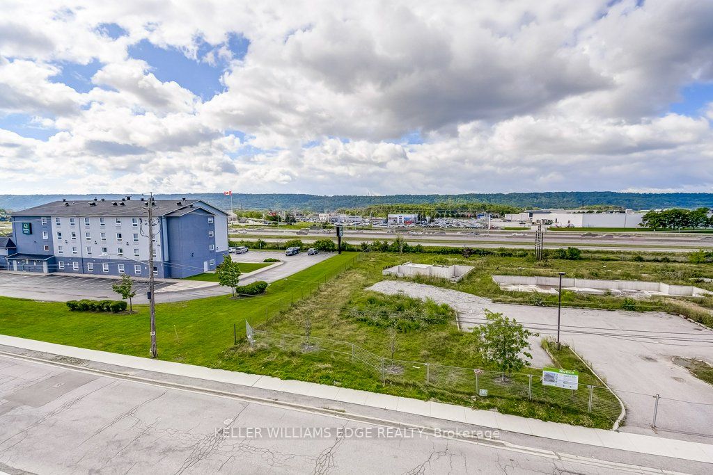 58 Windward Drive #5