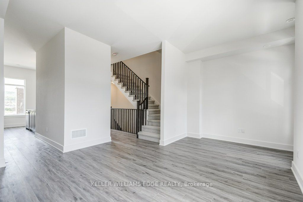58 Windward Drive #5