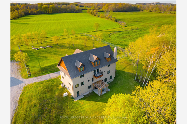 452 Crestview Rd, Trent Hills