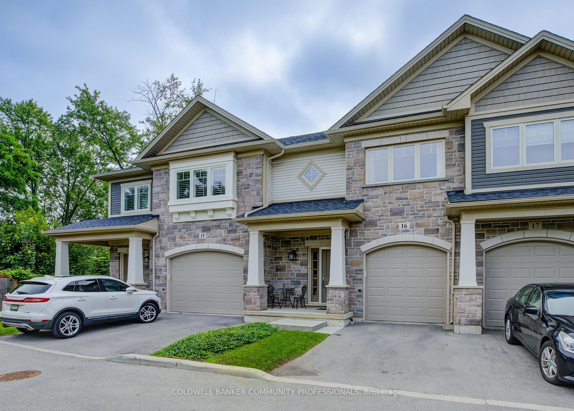 40 Hamilton St S, #16