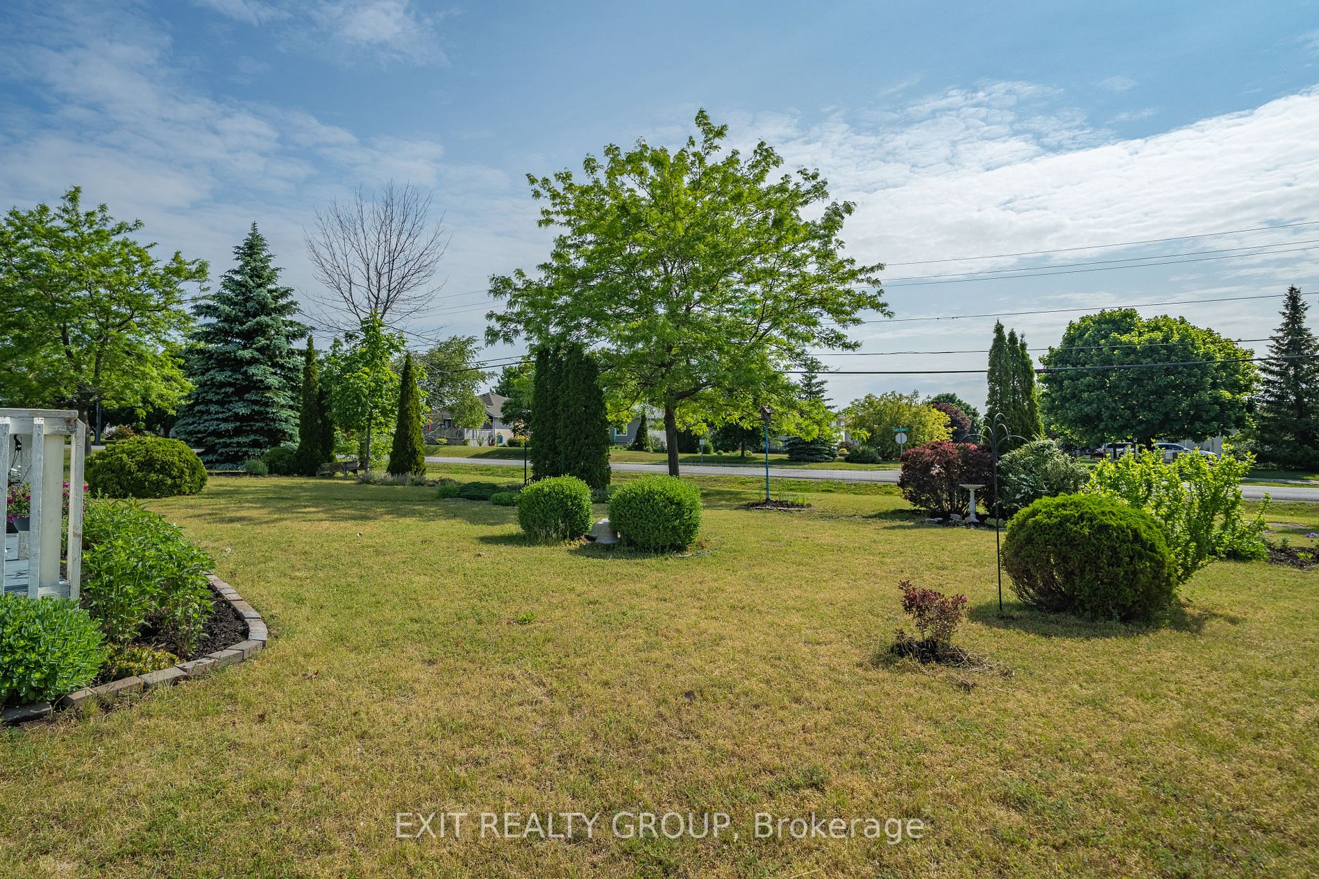 32 Heritage Dr