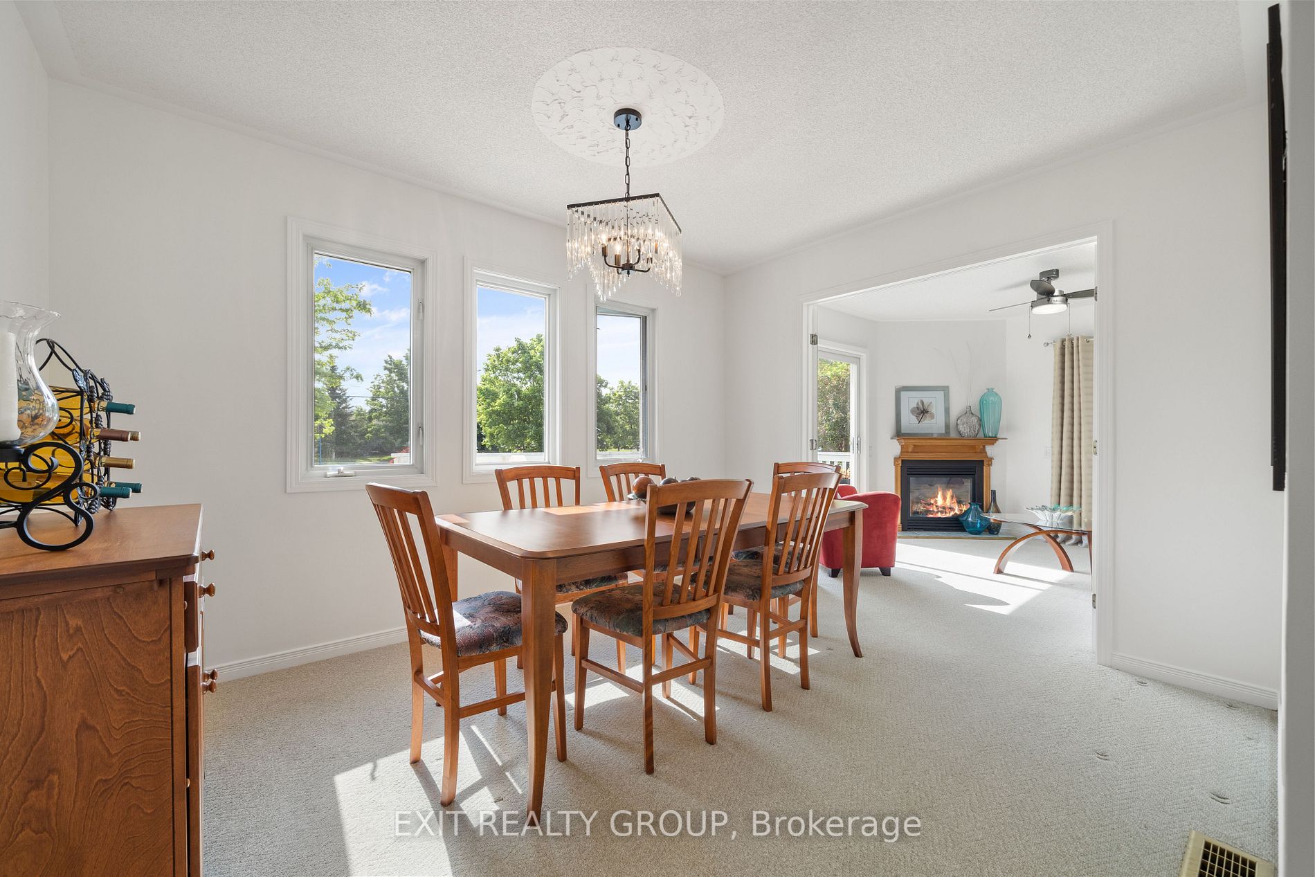 32 Heritage Dr