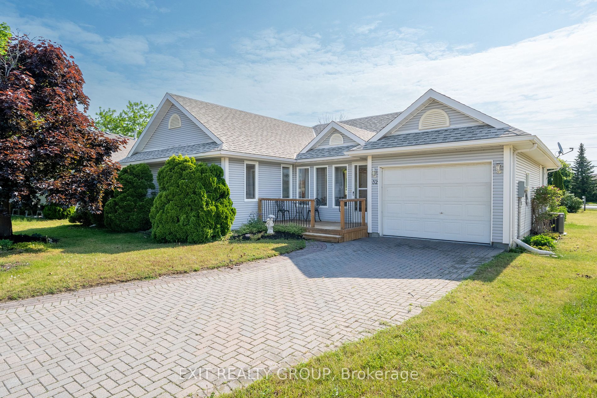 32 Heritage Dr