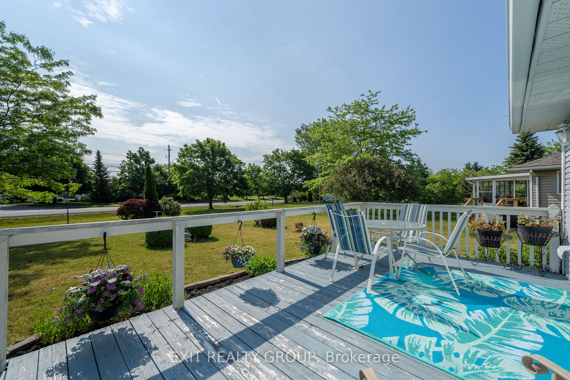 32 Heritage Dr