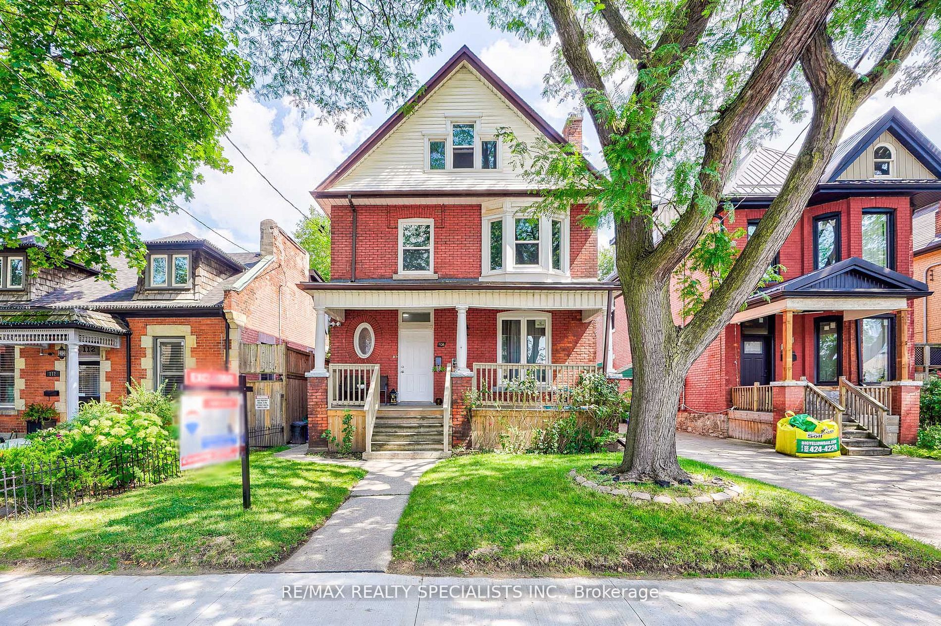108 Victoria Ave N