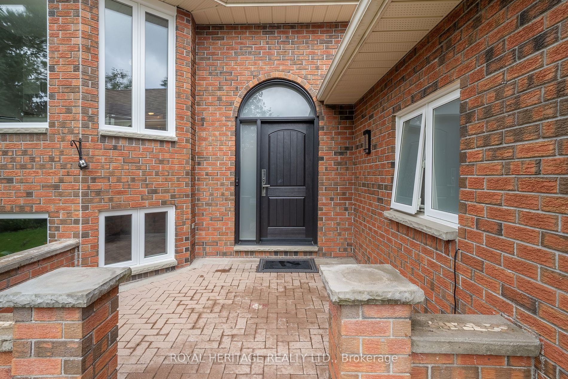 40 Olde Forest Lane