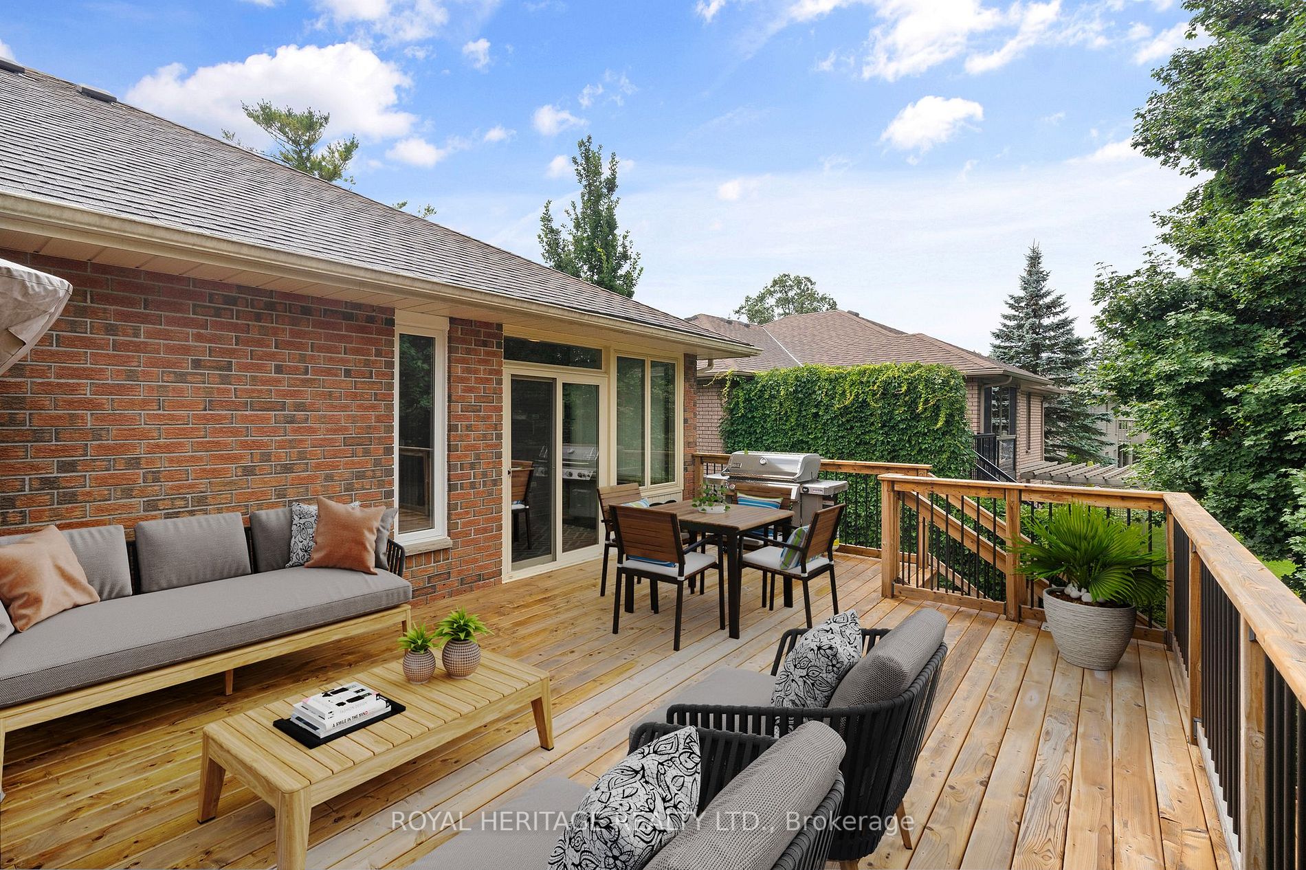 40 Olde Forest Lane