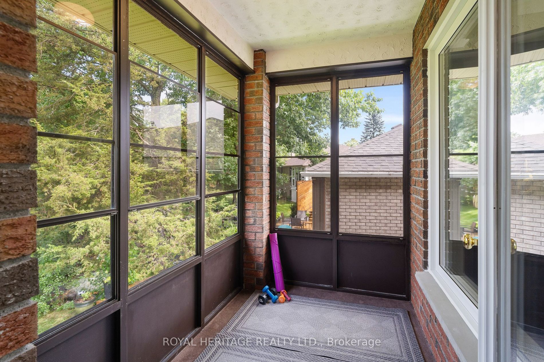 40 Olde Forest Lane