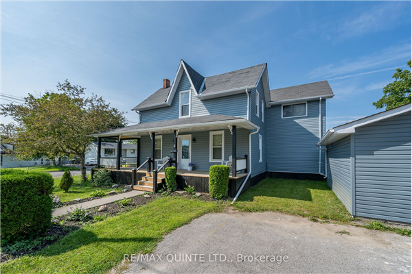 4 Maple St, Quinte West