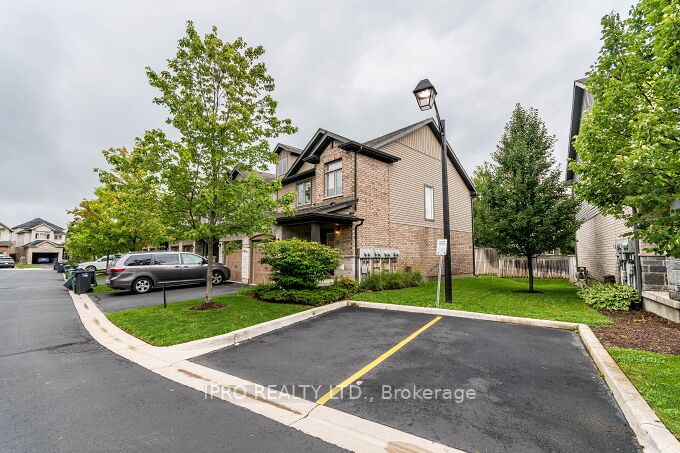 71 Arlington Cres, #34