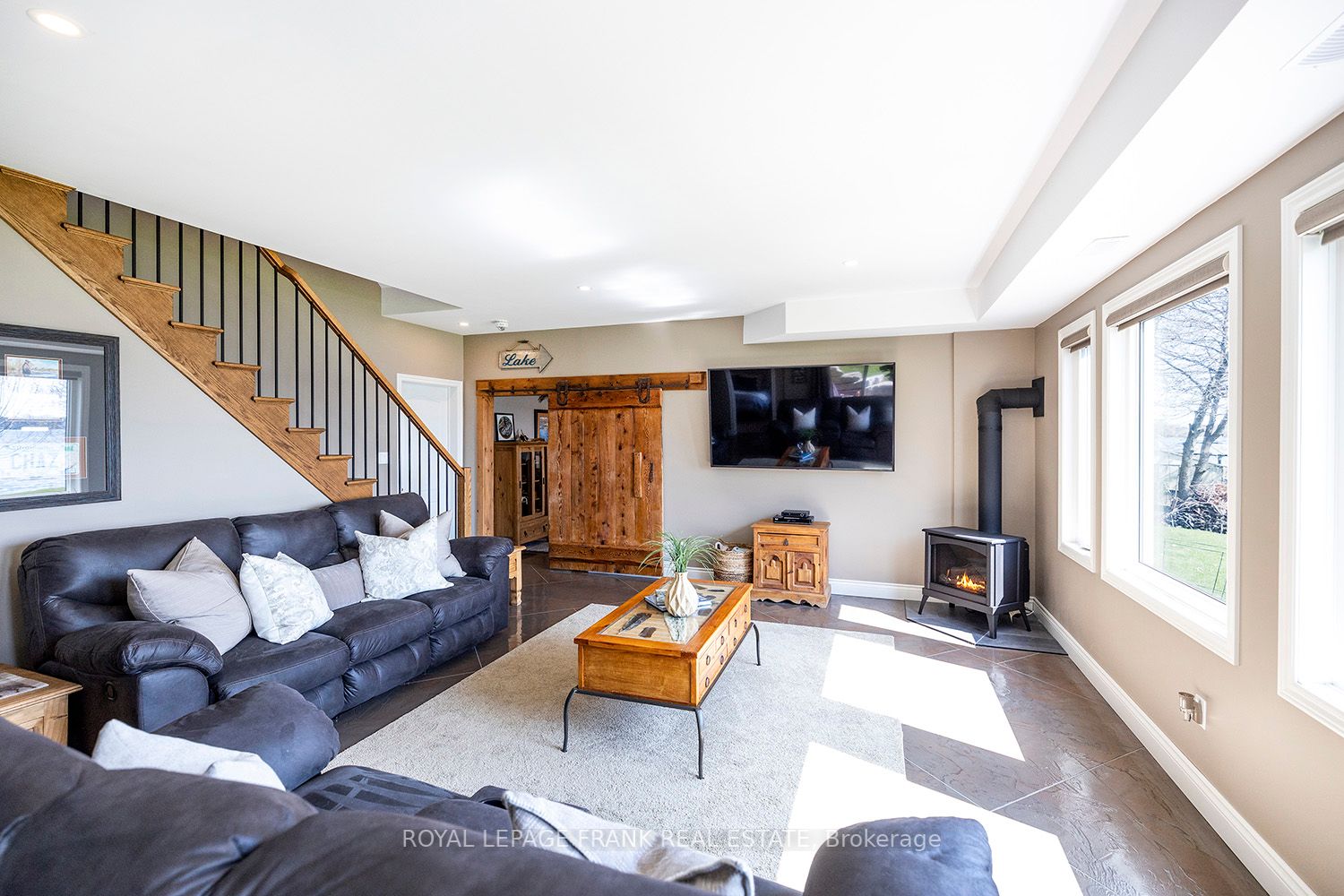 145 Ball Point Rd