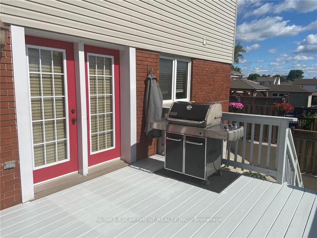 91 Kimberly Dr