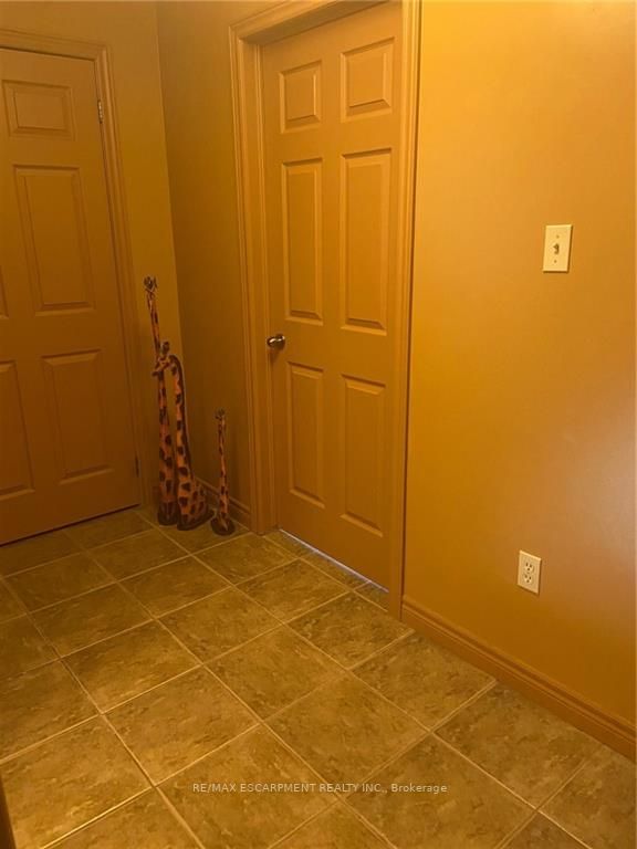 91 Kimberly Dr