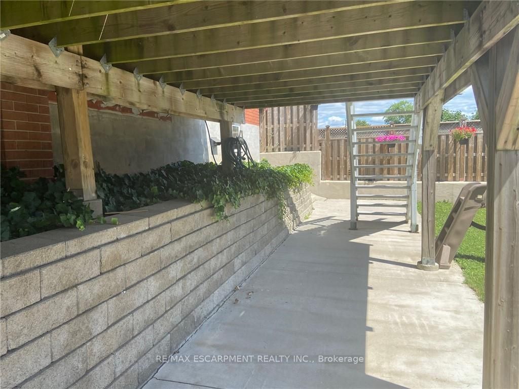 91 Kimberly Dr