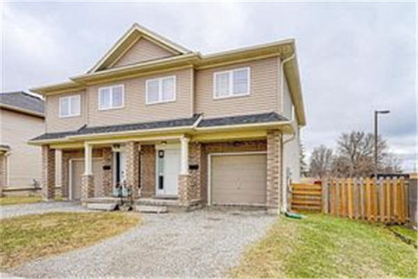 53 Kinzie Ave, Kitchener