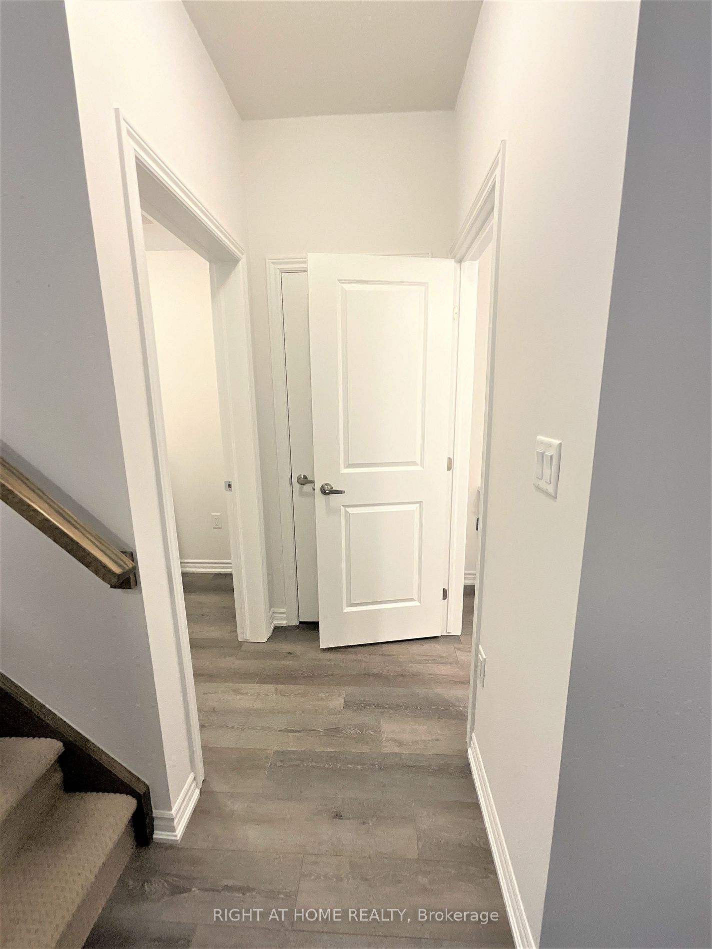 61 Soho St, #142