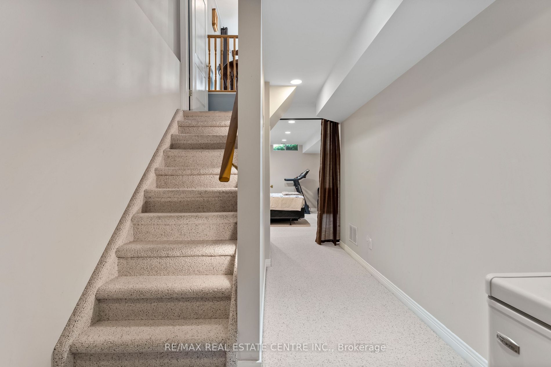 84 Foxborough Drive