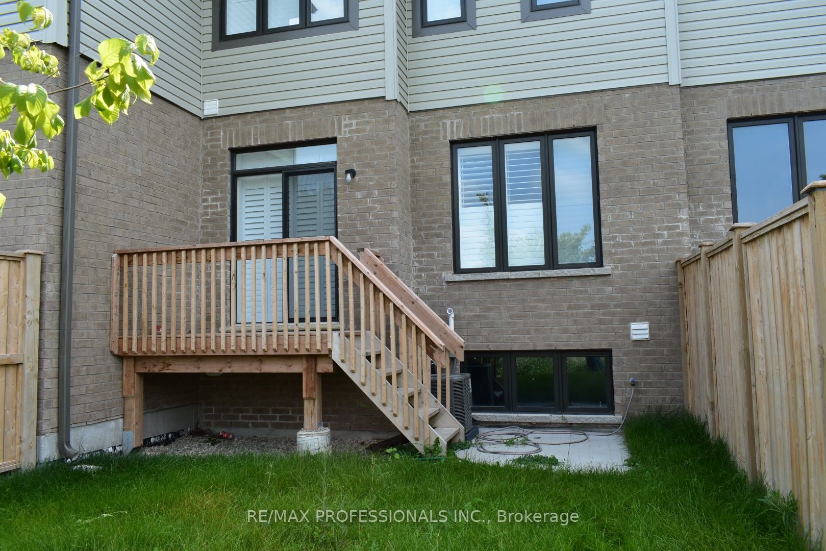 166 Deerpath Dr, #5 (Frn)