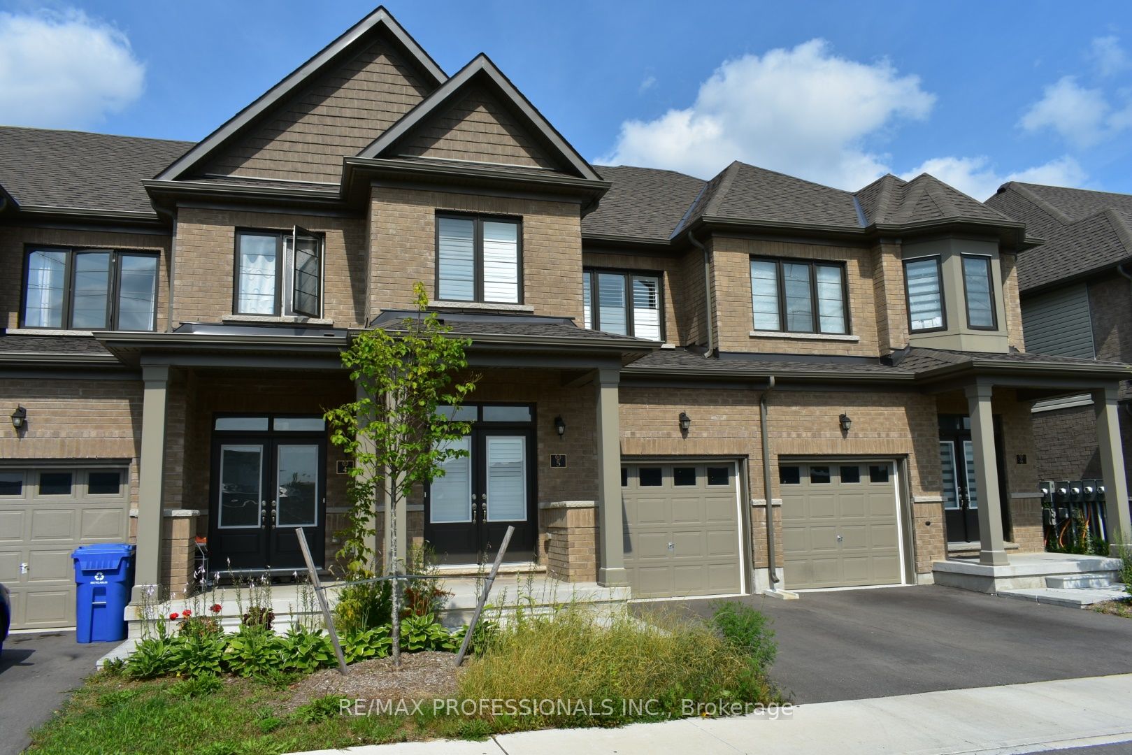 166 Deerpath Dr, #5 (Frn)