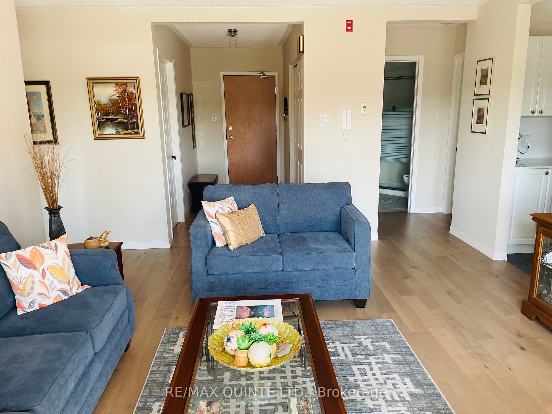 8 Talbot St, #318