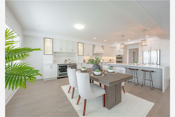 541 Clayton Ave, Peterborough