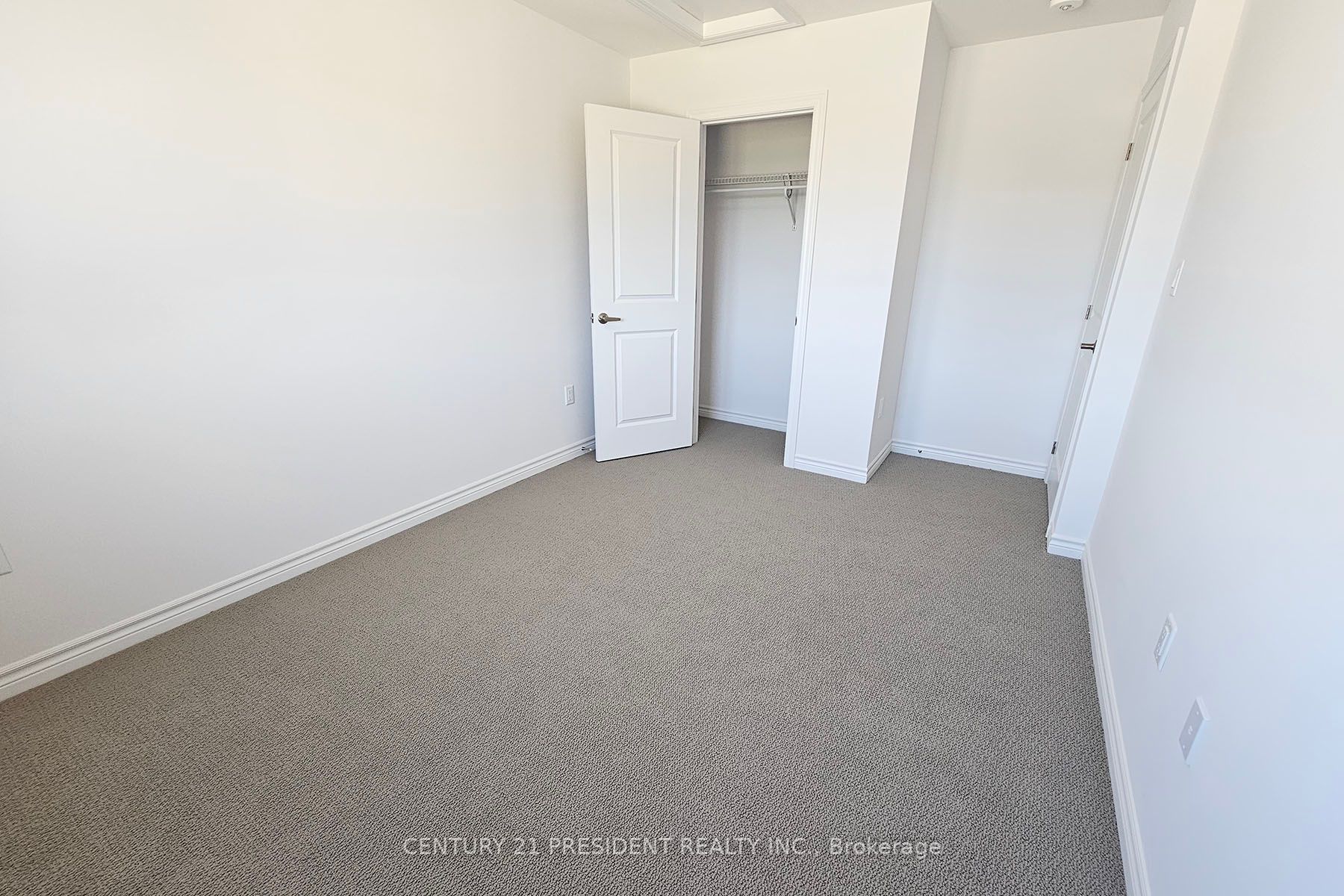 461 Blackburn Dr, #11