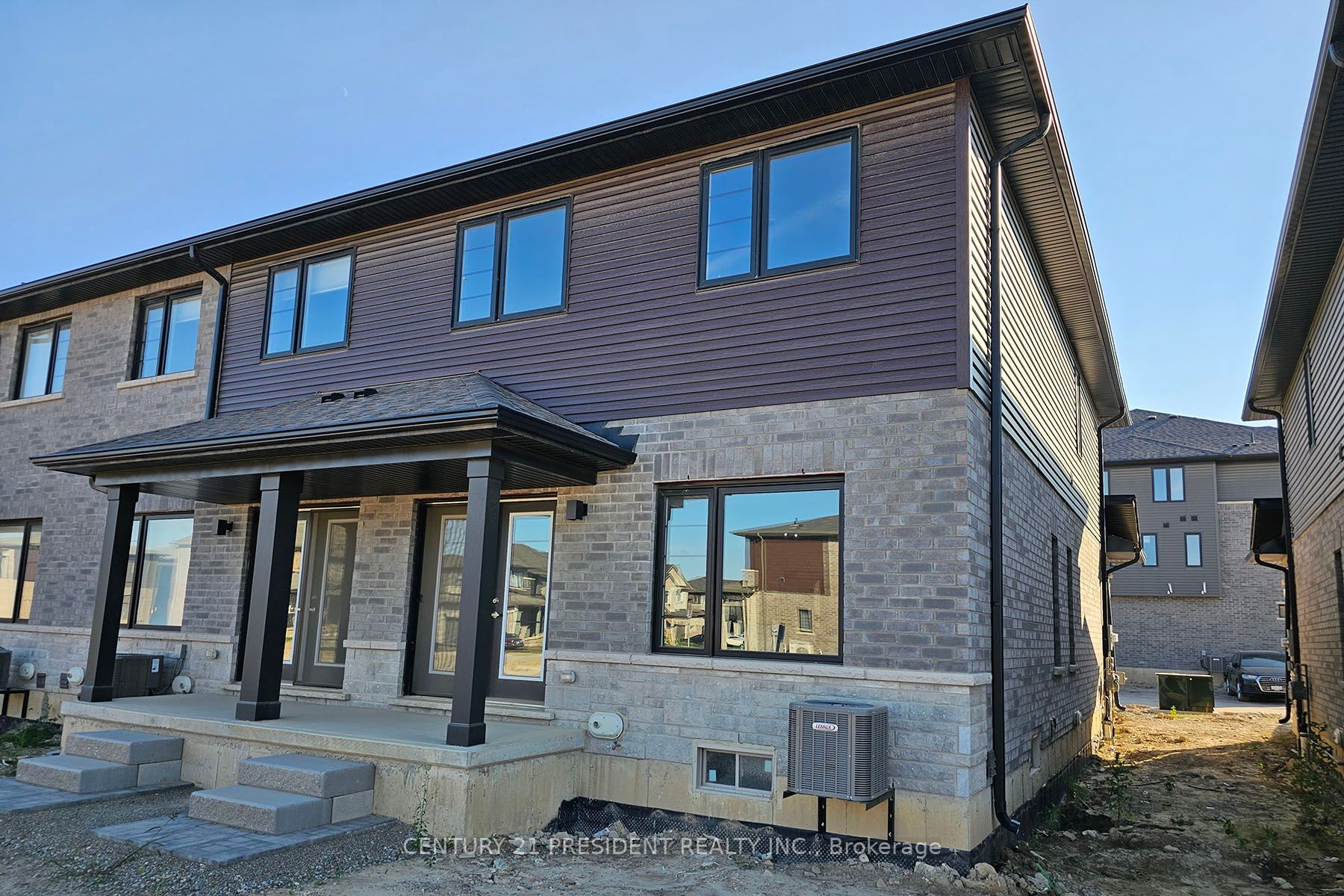 461 Blackburn Dr, #11