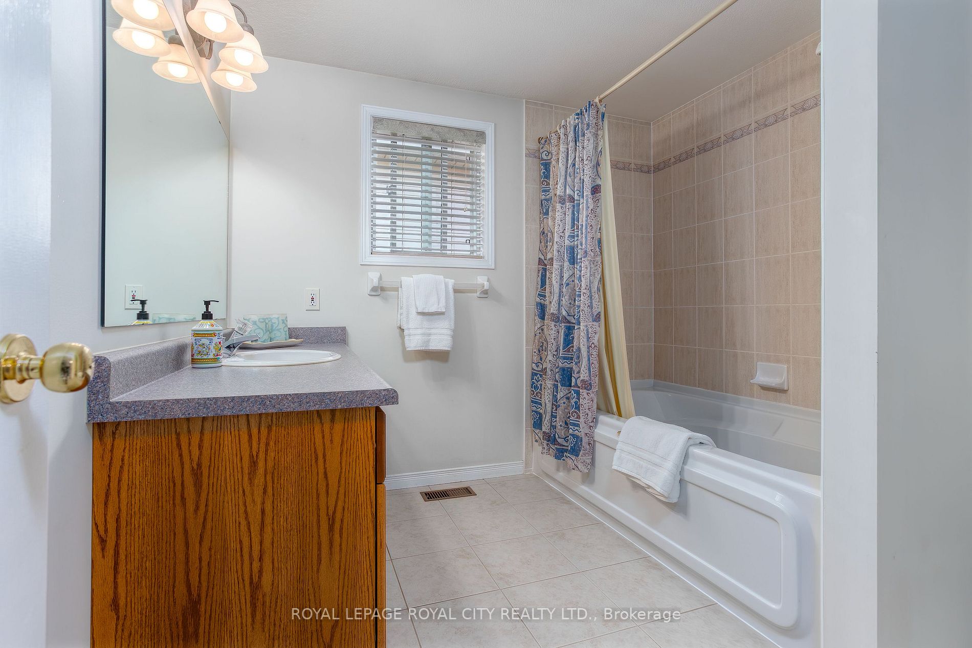 110 Silurian Drive