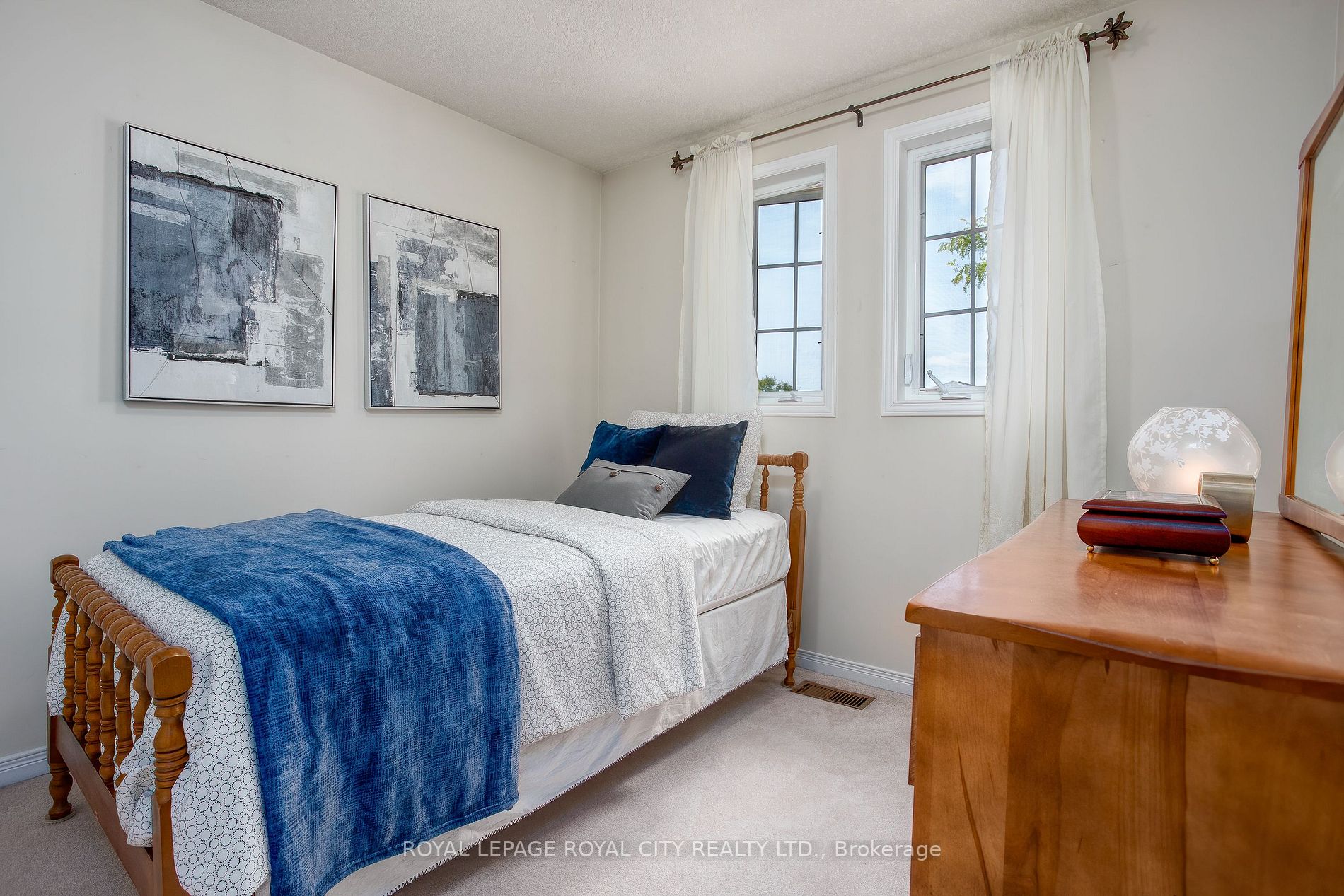 110 Silurian Drive
