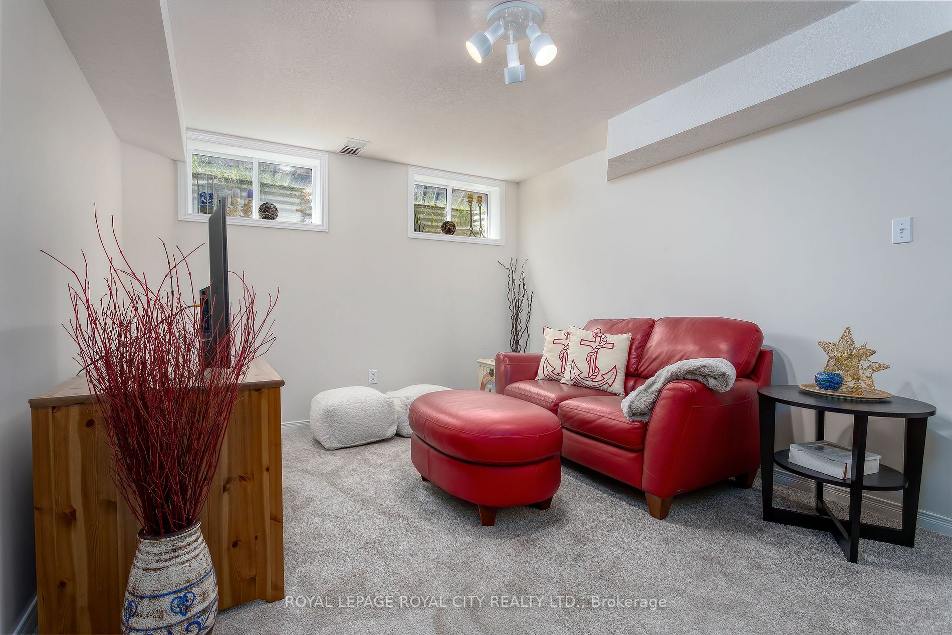 110 Silurian Drive
