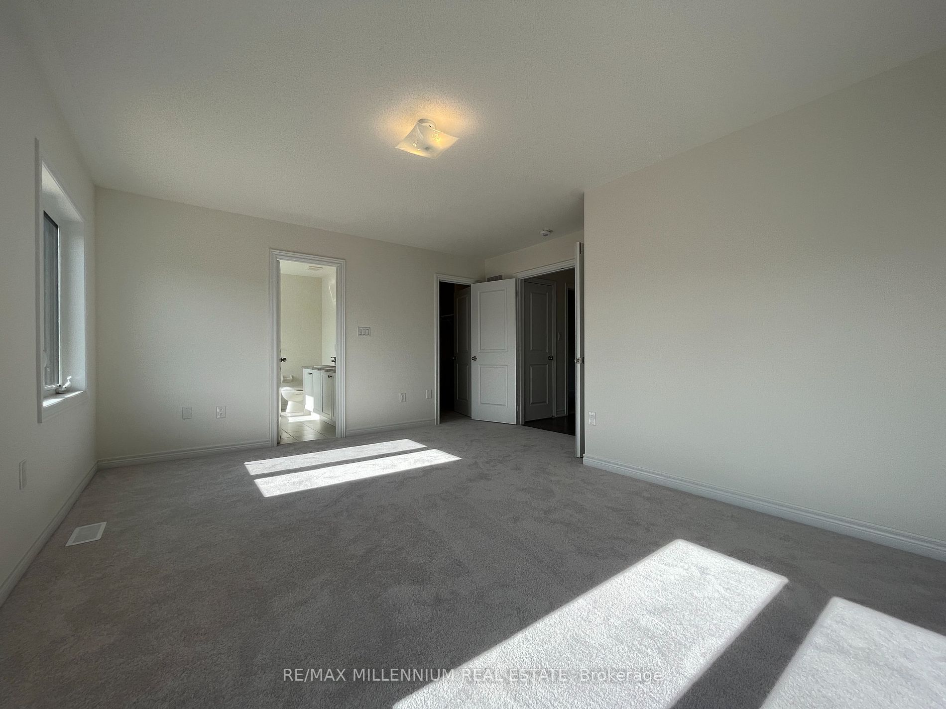 Listing X6764780 - Large Photo # 22
