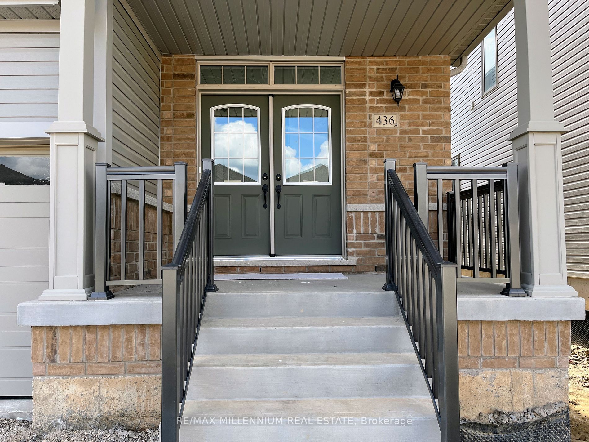 436 Black Cherry Cres