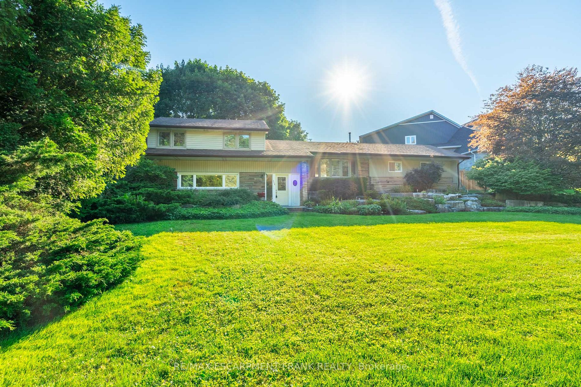 318 Woodworth Dr