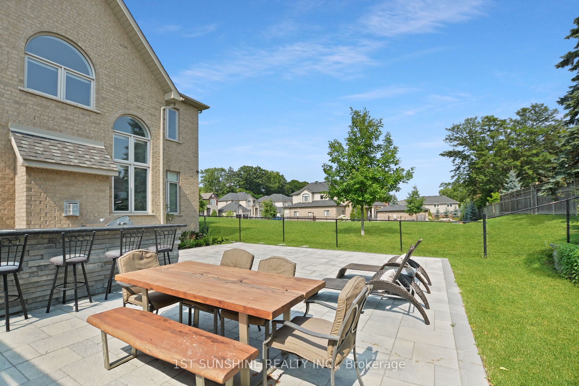 18 Legacy Lane