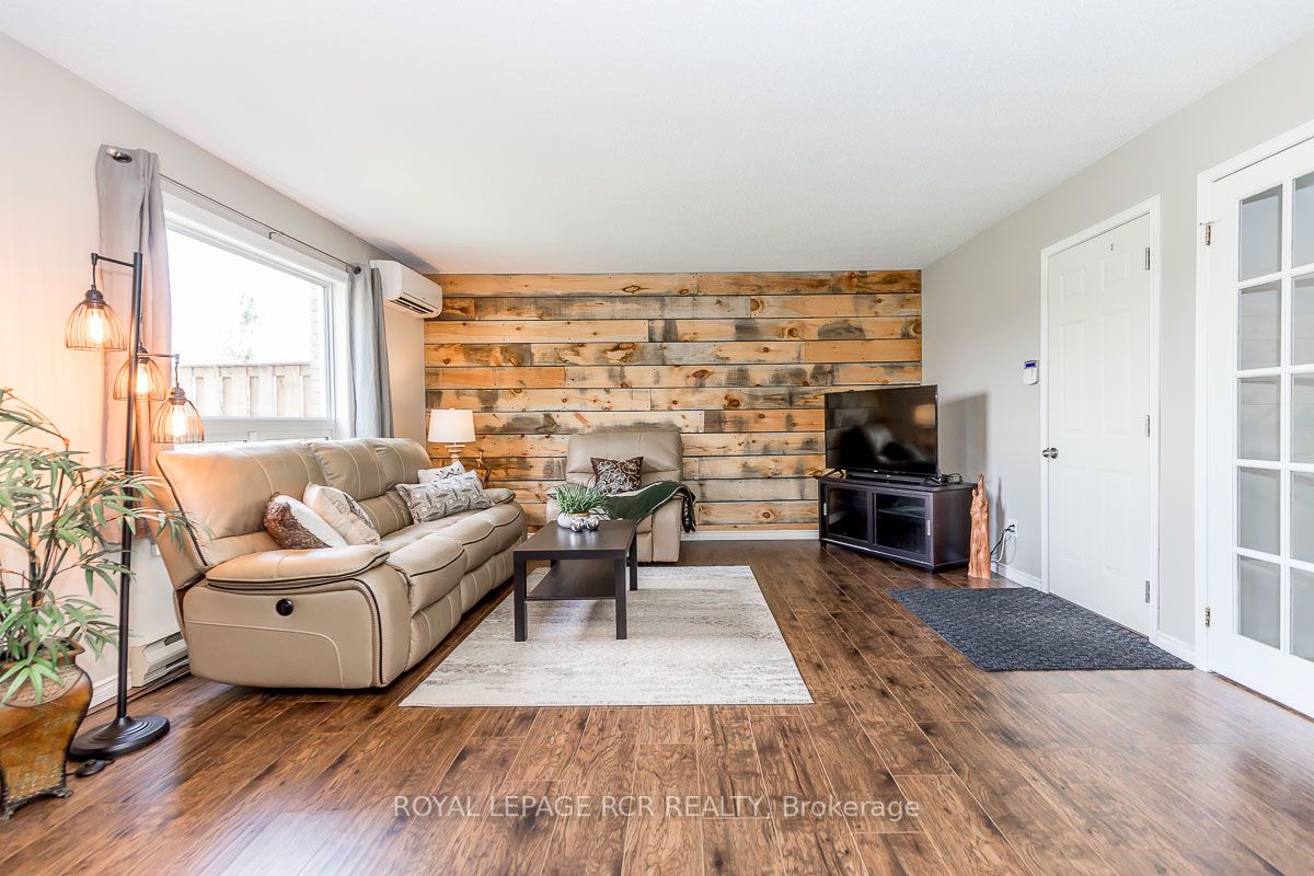 65 Scott Street W, #8