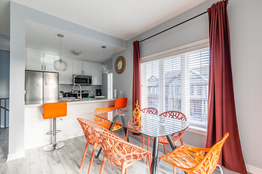 13 Waterview Dr