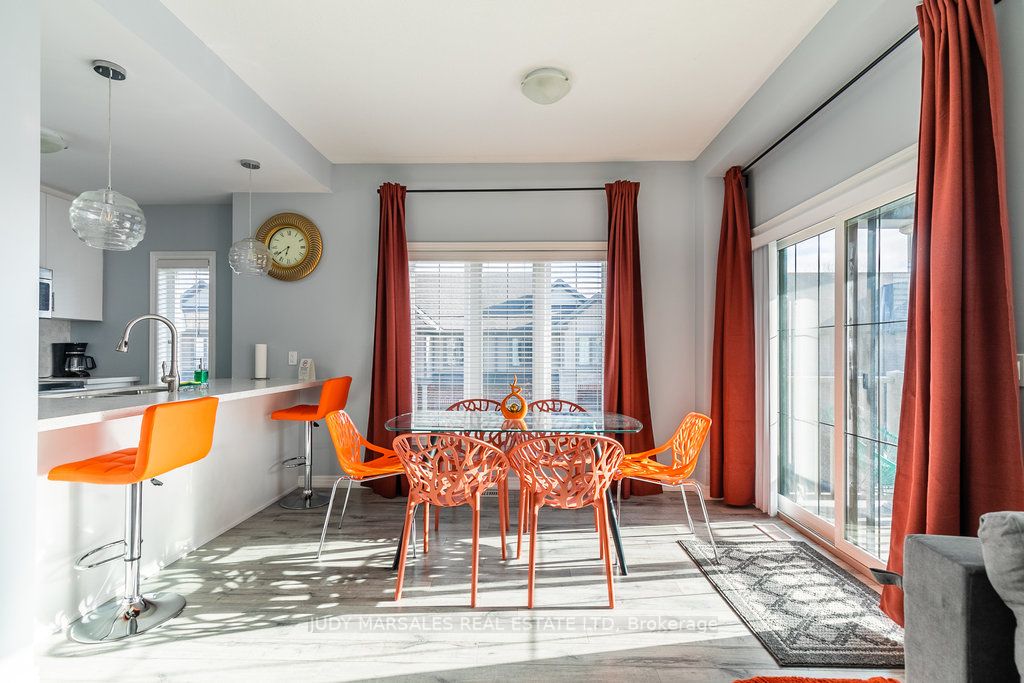 13 Waterview Dr