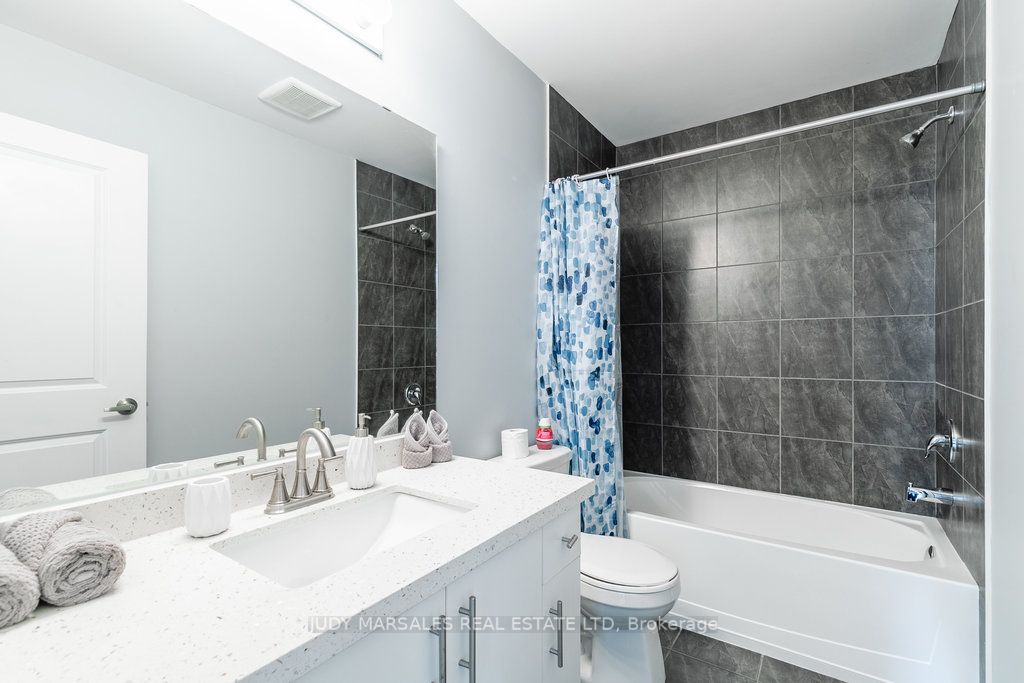 13 Waterview Dr