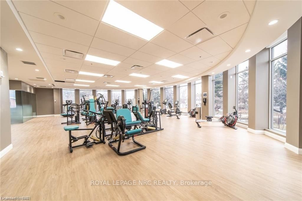 5698 Main St, #502