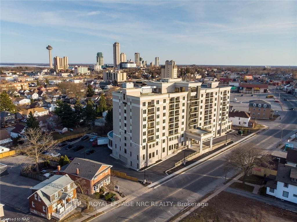 5698 Main St, #502