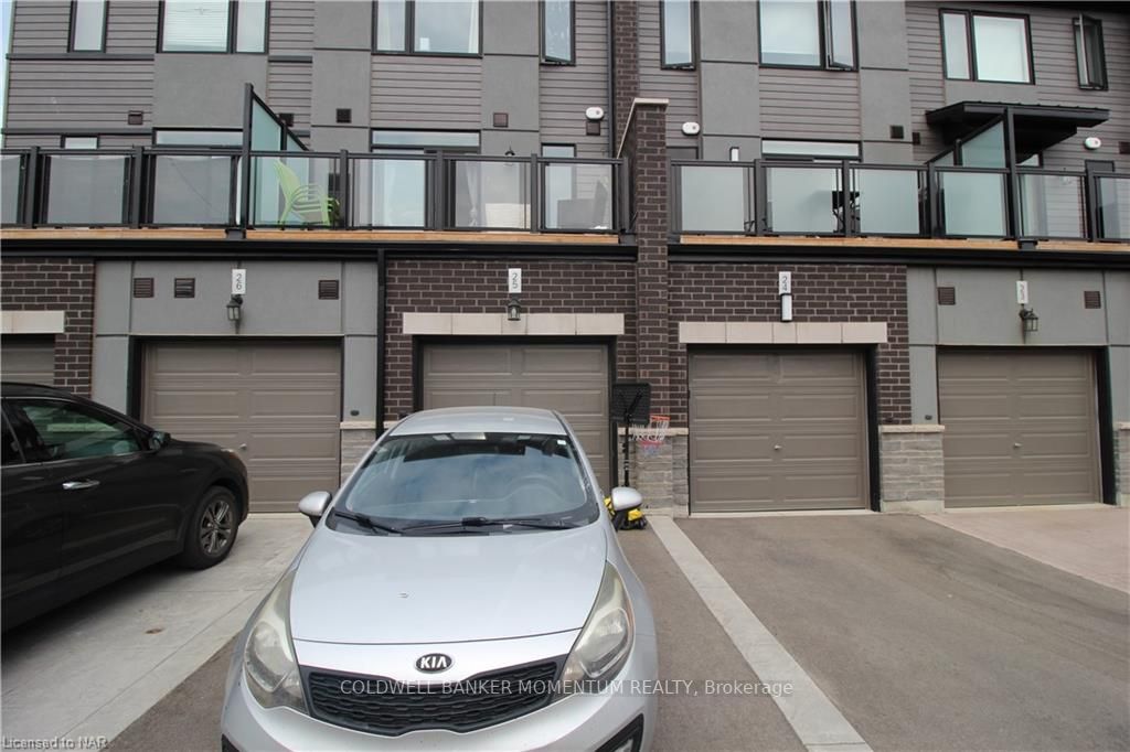 590 North Service Rd, #25