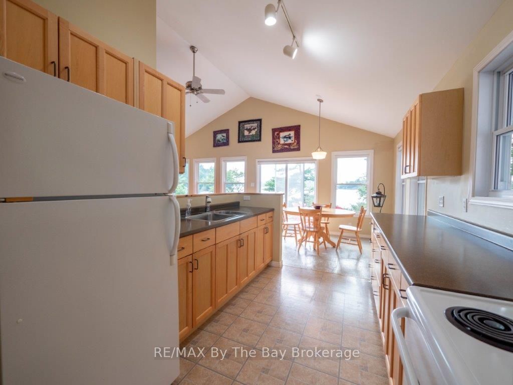 15574 Georgian Bay Shr
