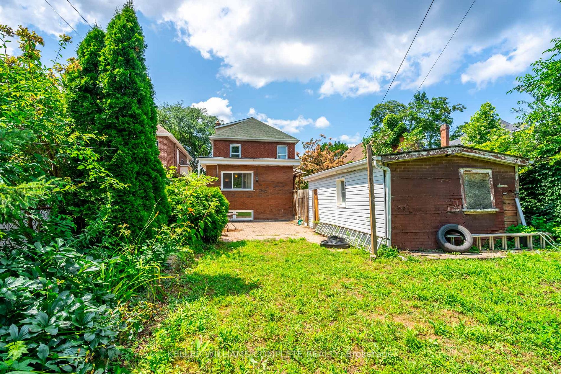 239 Sherman Ave S