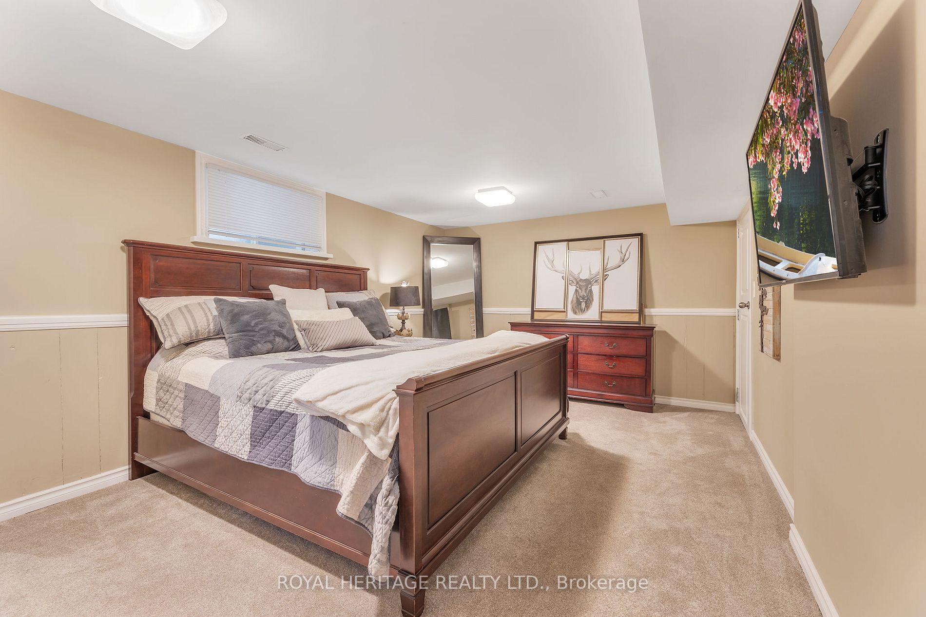 9281 Danforth Rd E
