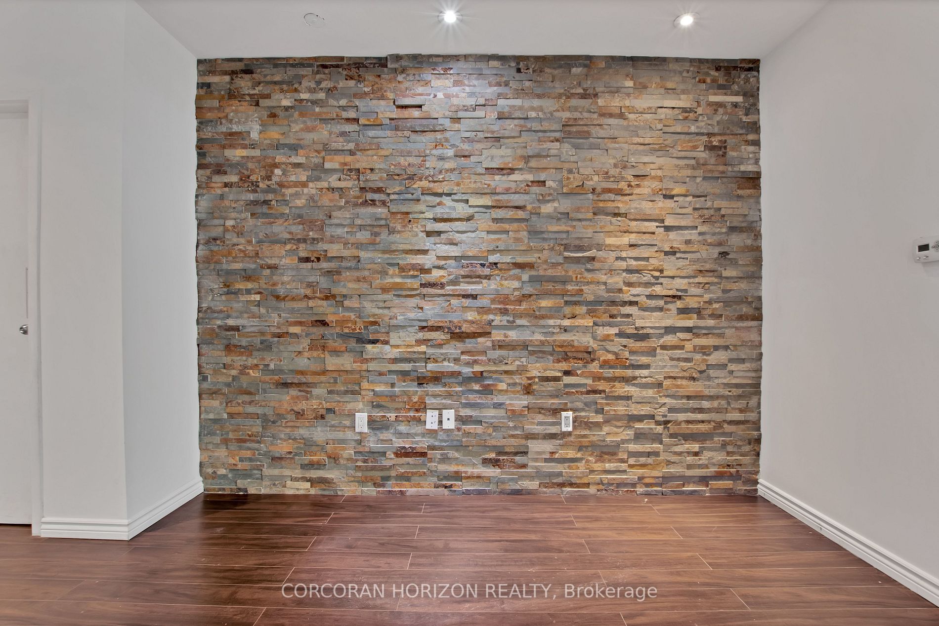 Listing X6767764 - Large Photo # 29